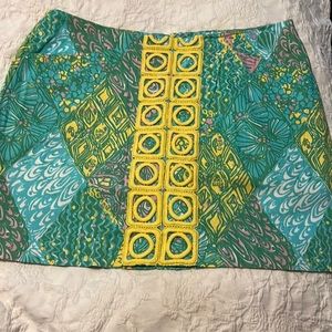 Lilly Pulitzer pink label ladies  skort size 12. 16 inches long with pockets